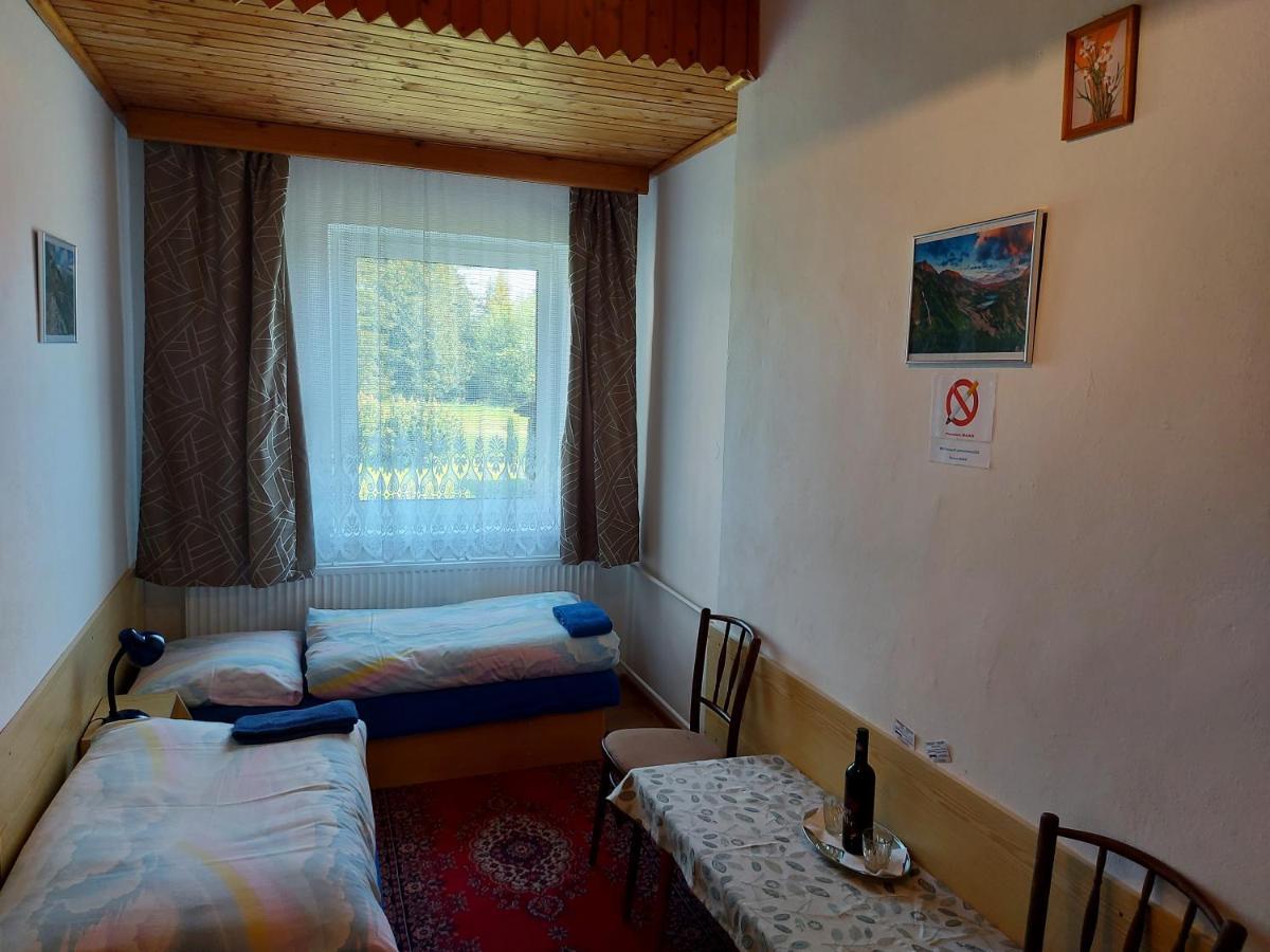 Pension Maan Tatranska Strba Exterior photo